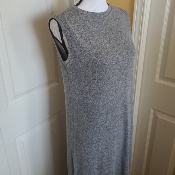 VERSATILE GRAY CHICO'S DESIGN LONG DRESS, SIZEM/8 - Picture 7 of 10